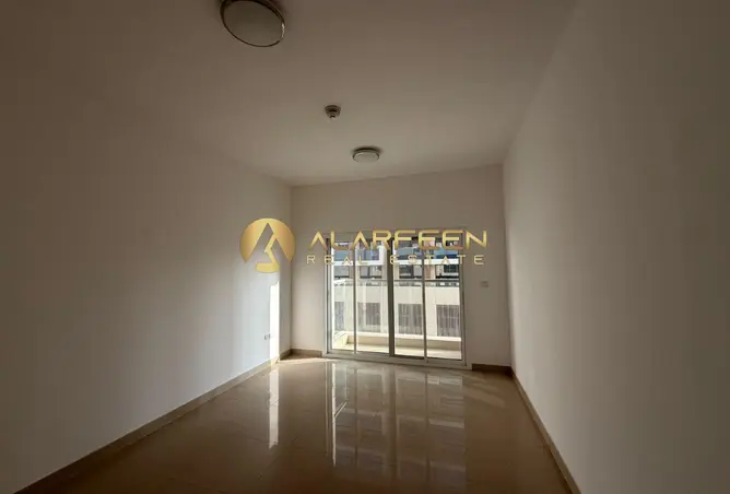 156926406 - Property Image 2