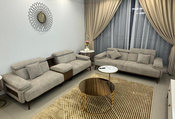 52003738 - Property Image 2