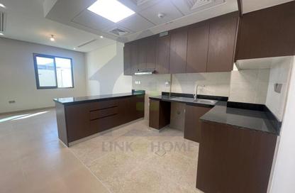Townhouse - 2 Bedrooms - 4 Bathrooms for sale in Bloom Living - Zayed City (Khalifa City C) - Khalifa City - Abu Dhabi Townhouse - 2 Bedrooms - 4 Bathrooms for sale in Bloom Living - Zayed City (Khalifa City C) - Khalifa City - Abu Dhabi