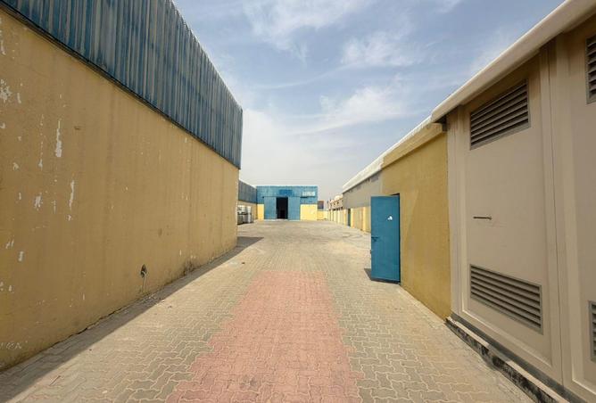 61674007 - صورة العقار 3