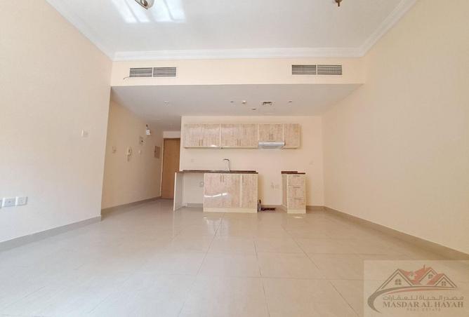 64423835 - Property Image 3