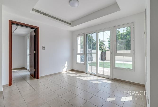 122913148 - Property Image 3