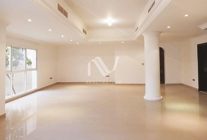 104251488 - Property Image 3