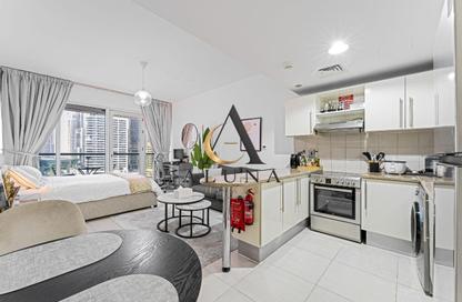 Apartment - Studio - 1 Bathroom for rent in Dubai Arch - JLT Cluster G - Jumeirah Lake Towers - Dubai