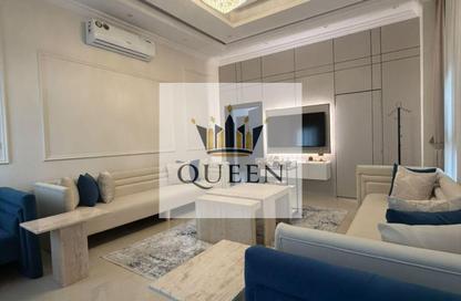 Villa - 5 Bedrooms - 7 Bathrooms for sale in Al Yasmeen 1 - Al Yasmeen - Ajman