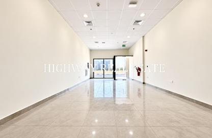 Shop - Studio - 1 for rent in Muwaileh 29 Building - Muwaileh - Sharjah