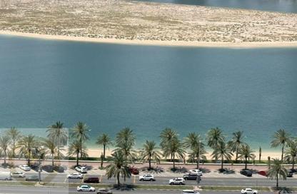 Apartment - 2 Bedrooms - 3 Bathrooms for rent in Al Khan Corniche - Al Khan - Sharjah Apartment - 2 Bedrooms - 3 Bathrooms for rent in Al Khan Corniche - Al Khan - Sharjah