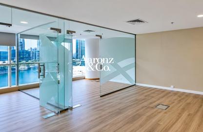Office Space - Studio for rent in Lake Central - Business Bay - Dubai
