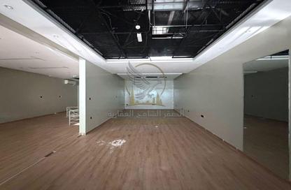 Shop - Studio - 2 for rent in Industrial Building 13 - Industrial Area 13 - Sharjah Industrial Area - Sharjah