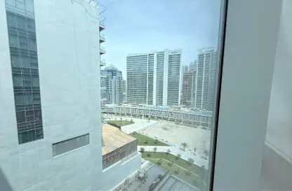 Office Space - Studio - 1 Bathroom for rent in Tamani Art Tower - Business Bay - Dubai