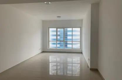 Apartment - 1 Bedroom - 2 Bathrooms for rent in Lake Point Tower - JLT Cluster N - Jumeirah Lake Towers - Dubai