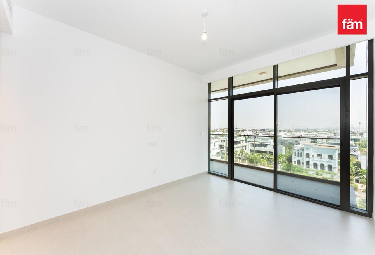 Brand New|Mid Floor|Maid Room|Golf Course View photo 4