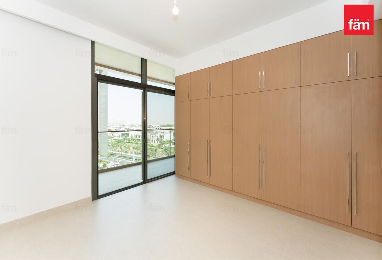 Brand New|Mid Floor|Maid Room|Golf Course View photo 10