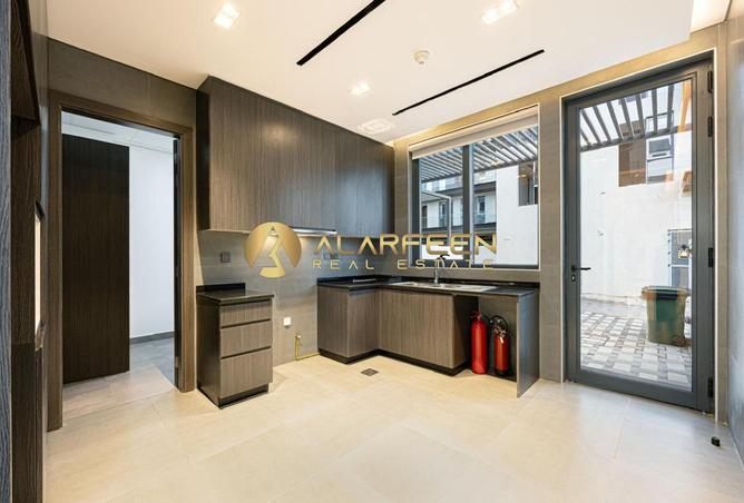 82803287 - Property Image 2