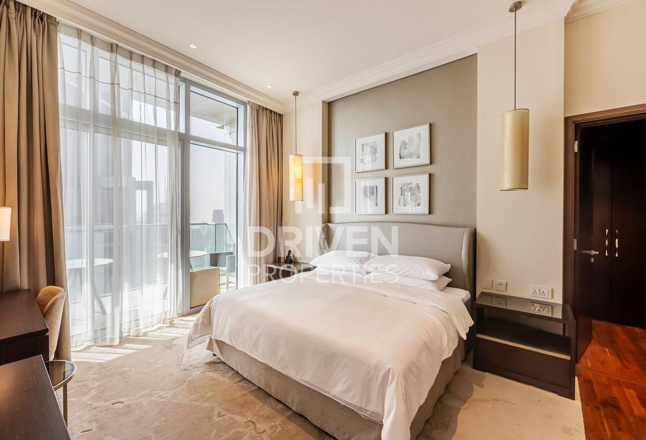Furnished | Spacious | High Floor | Luxurious photo 8