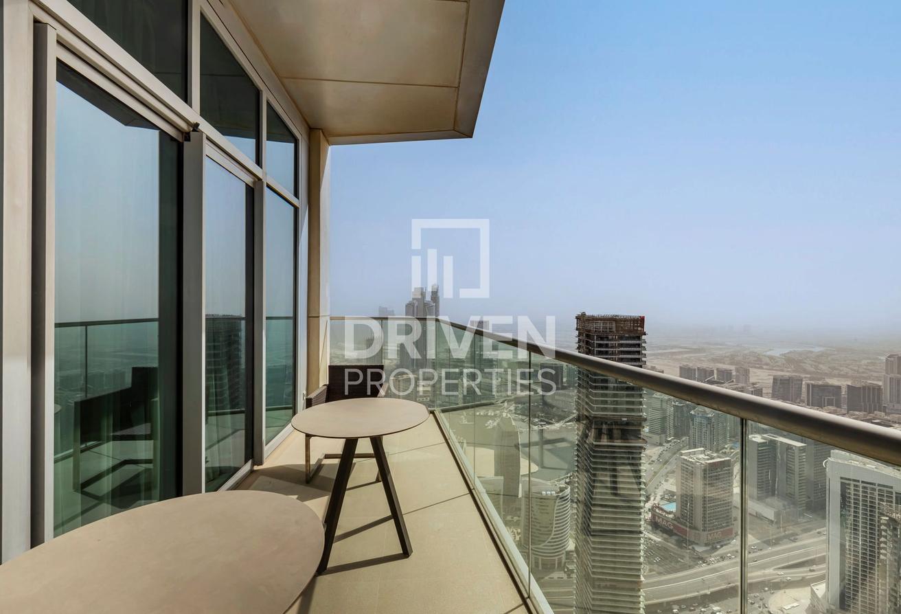 Furnished | Spacious | High Floor | Luxurious photo 19