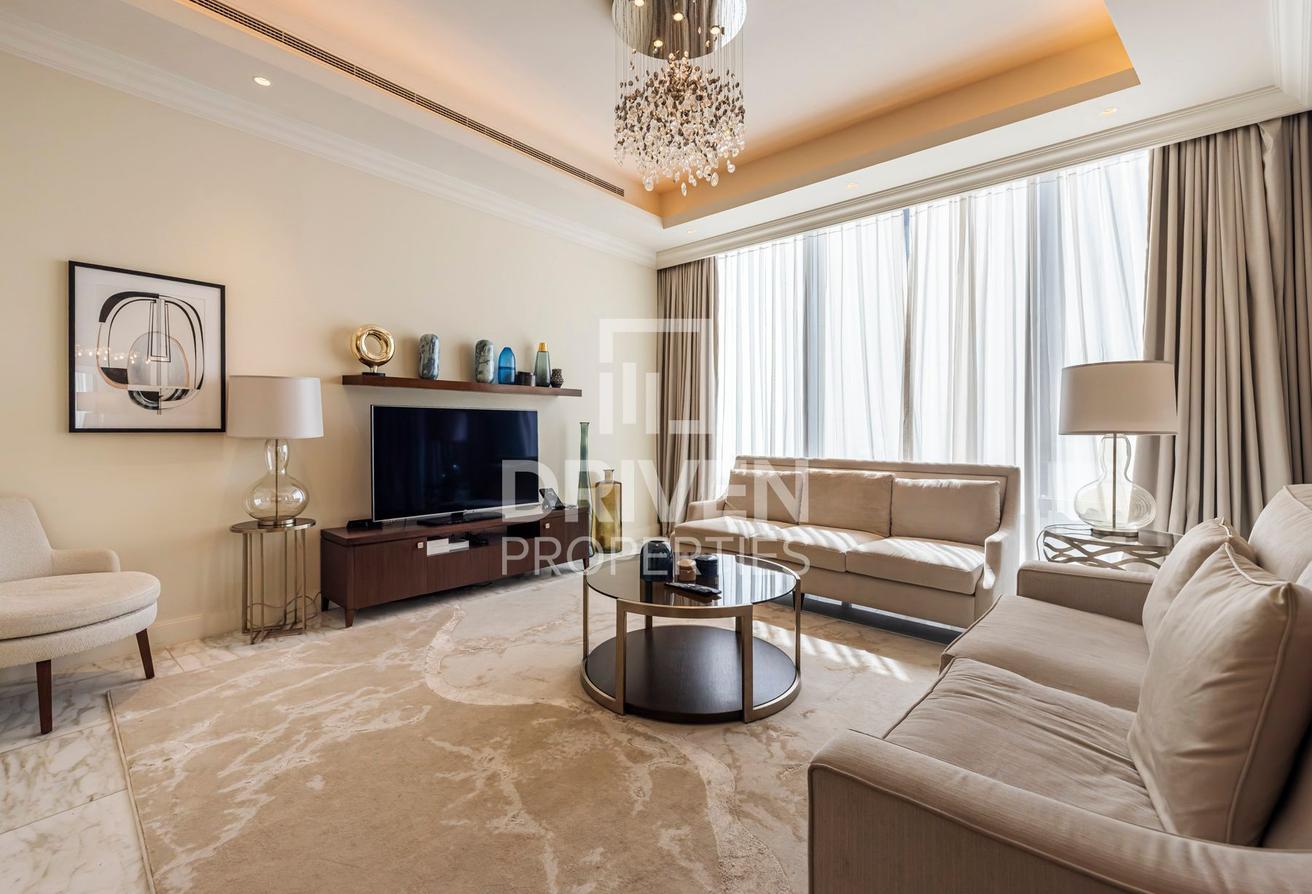 Furnished | Spacious | High Floor | Luxurious photo 4