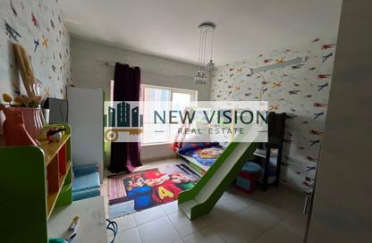 Apartment - 2 Bedrooms - 3 Bathrooms for rent in SG Al Khan Building - Al Khan - Sharjah
