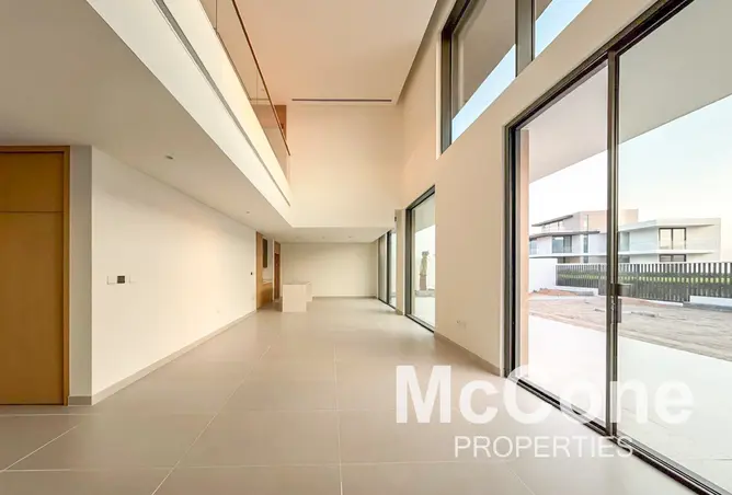 167004555 - Property Image 2
