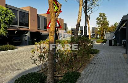 Townhouse - 3 - 4 for sale in Robinia - Masaar - Tilal City - Sharjah