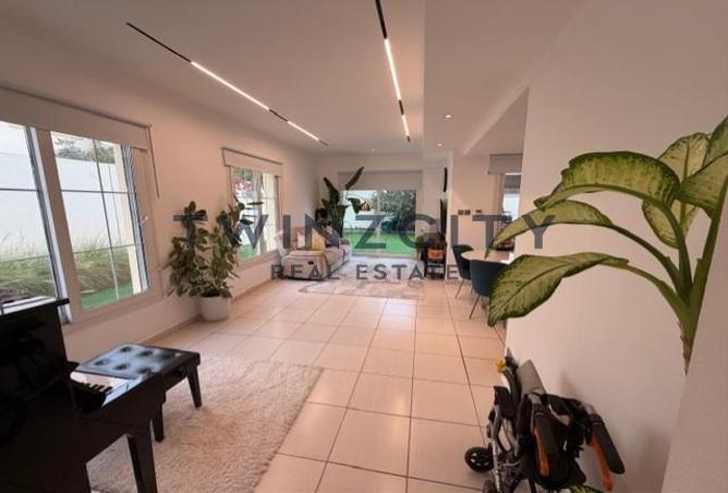 71900518 - Property Main Image