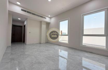 Apartment - 2 Bedrooms - 2 Bathrooms for rent in Hadbat Al Zafranah - Muroor Area - Abu Dhabi