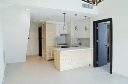 Duplex - 3 Bedrooms - 3 Bathrooms for rent in Binghatti Apartments - Dubai Silicon Oasis - Dubai