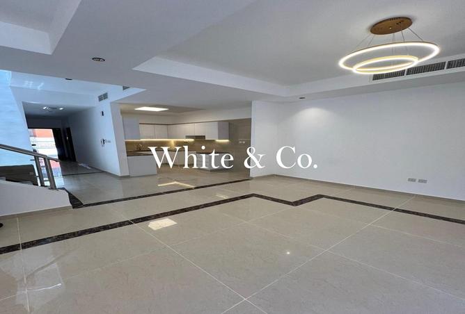 80676134 - Property Image 2