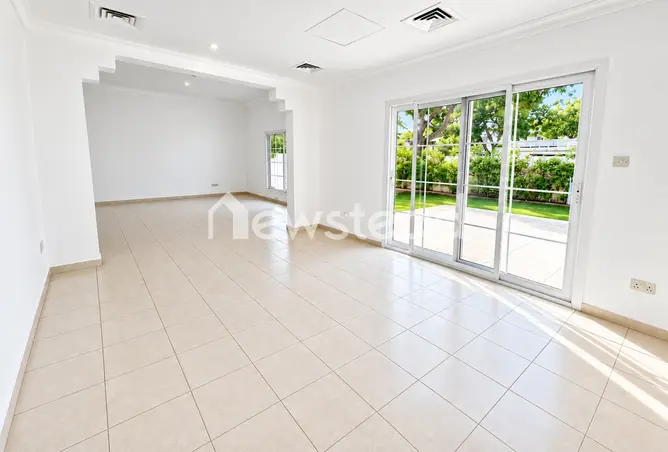 151342804 - Property Image 2
