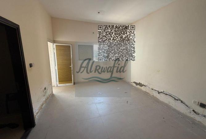 53163432 - Property Image 2