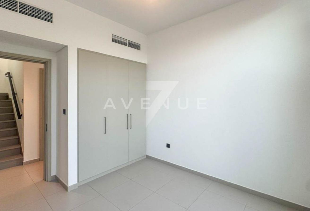 Community Expert | Pool Access | Corner Unit photo 5