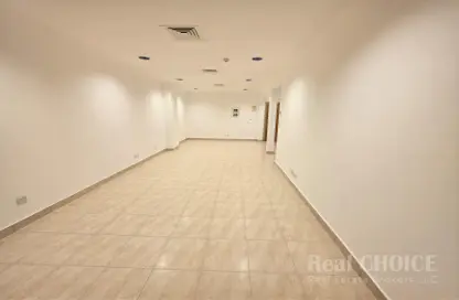 Apartment - 3 Bedrooms - 3 Bathrooms for rent in Al Ghurair Apartments - Al Rigga - Deira - Dubai Apartment - 3 Bedrooms - 3 Bathrooms for rent in Al Ghurair Apartments - Al Rigga - Deira - Dubai
