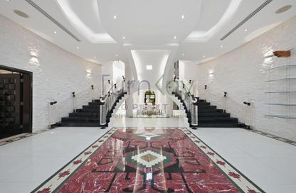 Villa - 7 - 7+ for rent in Sector E - Emirates Hills - Dubai Villa - 7 - 7+ for rent in Sector E - Emirates Hills - Dubai