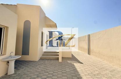 Villa - 4 - 5 for rent in Al Ramla West - Al Ramla - Halwan - Sharjah Villa - 4 - 5 for rent in Al Ramla West - Al Ramla - Halwan - Sharjah