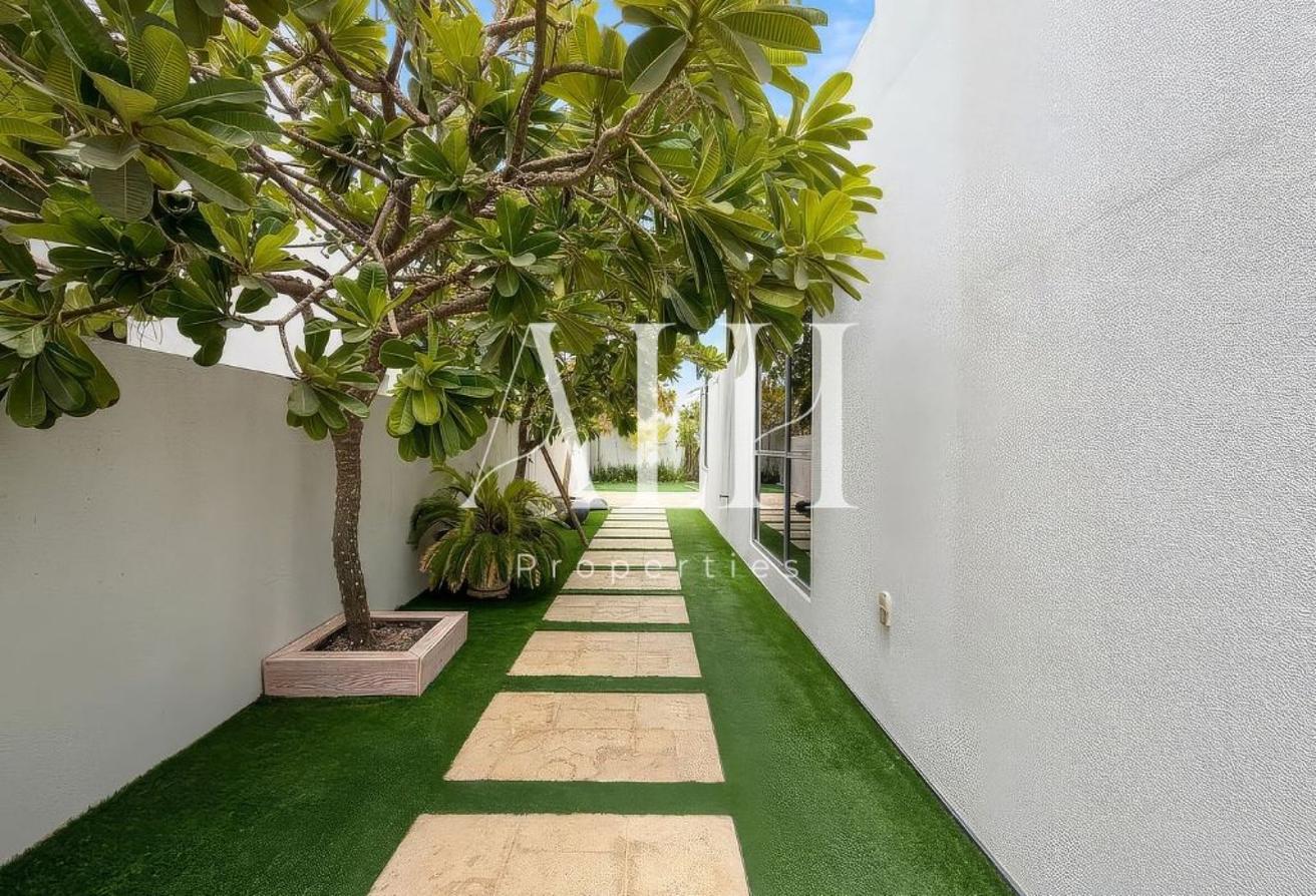 Private Pool | Extended 4 bed | Enclosed Kitchen photo 18