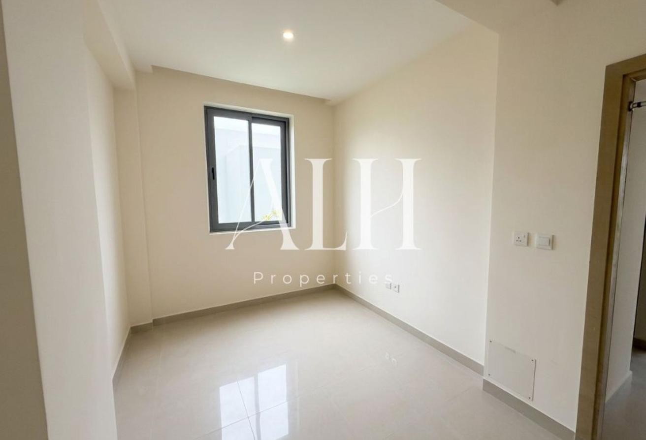 Private Pool | Extended 4 bed | Enclosed Kitchen photo 11