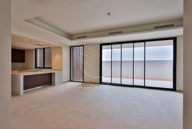 16081415 - Property Image 2