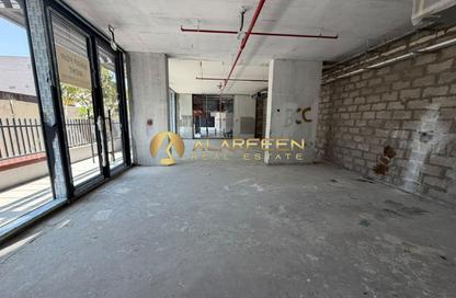 Shop - Studio - 1 for rent in Hamilton House - District 14 - Jumeirah Village Circle - Dubai