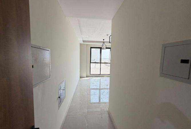 76130350 - Property Image 3