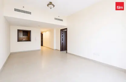 Apartment - 1 Bedroom - 2 Bathrooms for rent in Mazaya 5 - Queue Point - Liwan - Dubai Apartment - 1 Bedroom - 2 Bathrooms for rent in Mazaya 5 - Queue Point - Liwan - Dubai