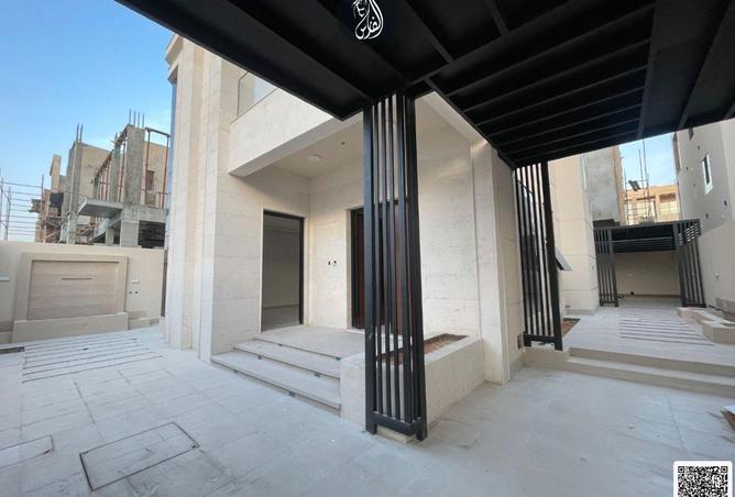 105113489 - Property Image 2