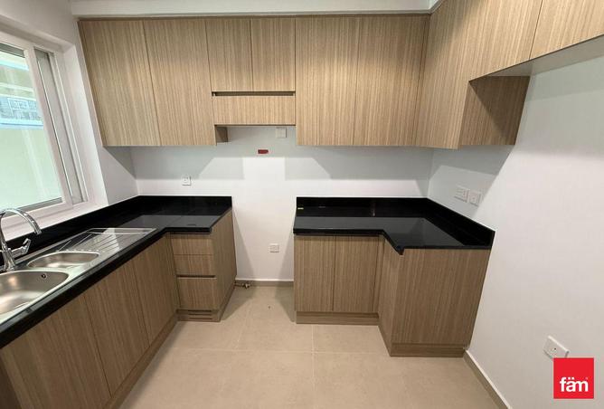 85757105 - Property Image 3