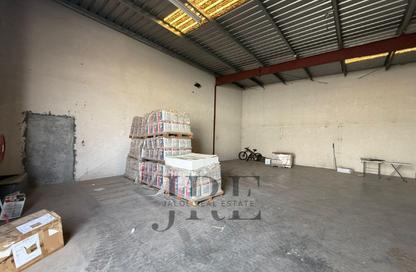 مستودع - استوديو - 1 حمام للايجار في 18 المنطقة الصناعية رقم - المنطقة الصناعية بالشارقة - الشارقة مستودع - استوديو - 1 حمام للايجار في 18 المنطقة الصناعية رقم - المنطقة الصناعية بالشارقة - الشارقة