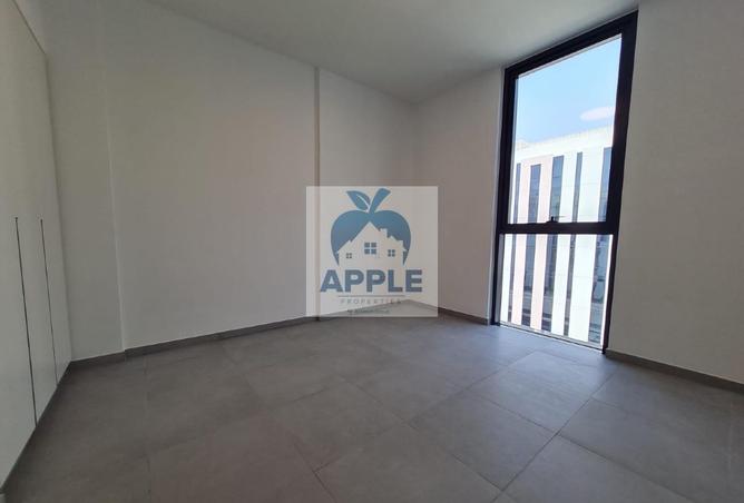127921135 - Property Image 3