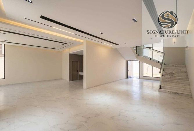 89640238 - Property Image 3
