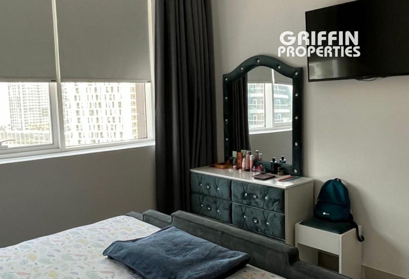 Furnished | Burj View | Luxury living photo 5