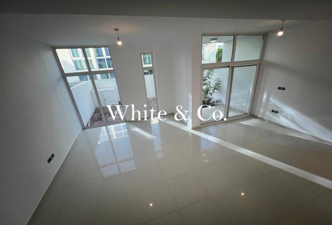 77779187 - Property Main Image