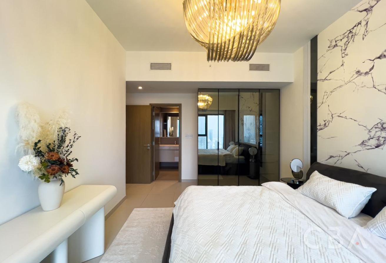 Full Burj Khalifa View | Furnished | High Floor photo 11