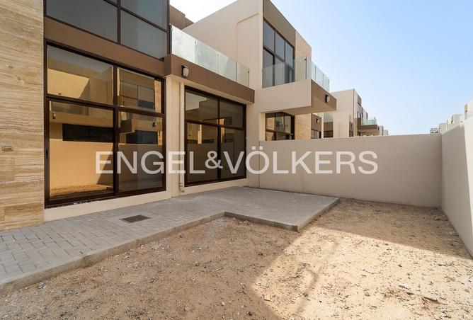 120180168 - Property Image 3