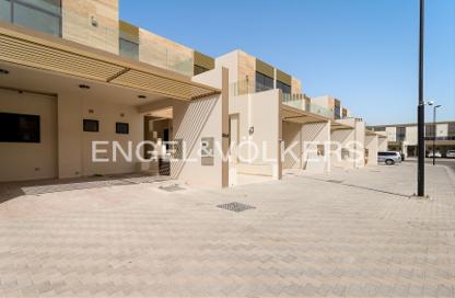 Townhouse - 4 Bedrooms - 5 Bathrooms for sale in Elie Saab VIE Townhouses - District 11 - Mohammed Bin Rashid City - Dubai Townhouse - 4 Bedrooms - 5 Bathrooms for sale in Elie Saab VIE Townhouses - District 11 - Mohammed Bin Rashid City - Dubai